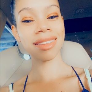 Meet your Posher, Meredith